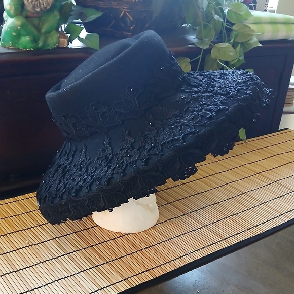 1950 UNION MADE BLACK Sunbrero CLOCHE Wide Brim Wool CROWN Lace Detail One Size - Picture 7 of 10